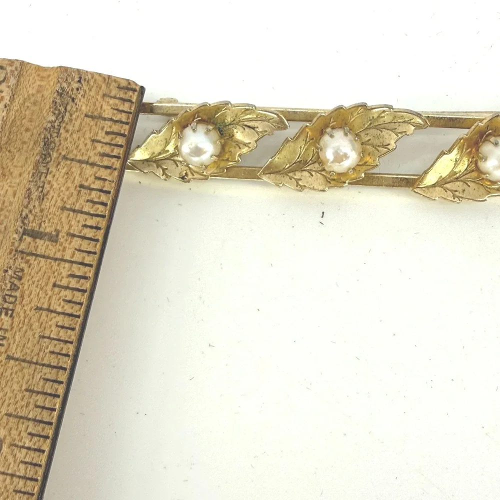 VINTAGE ESTATE Floral Leaf‎ Brooch Pin with Pearls Unsigned Long Straight